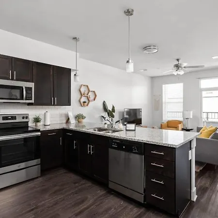 Cozysuites Upscale 2Br Near Fashion Mall